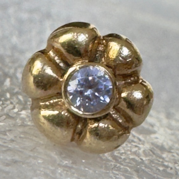 GENUINE PANDORA 14K GOLD WHITE PEARL LAVENDER CZ CHARM 750238LCZ RETIRED - Picture 8 of 11